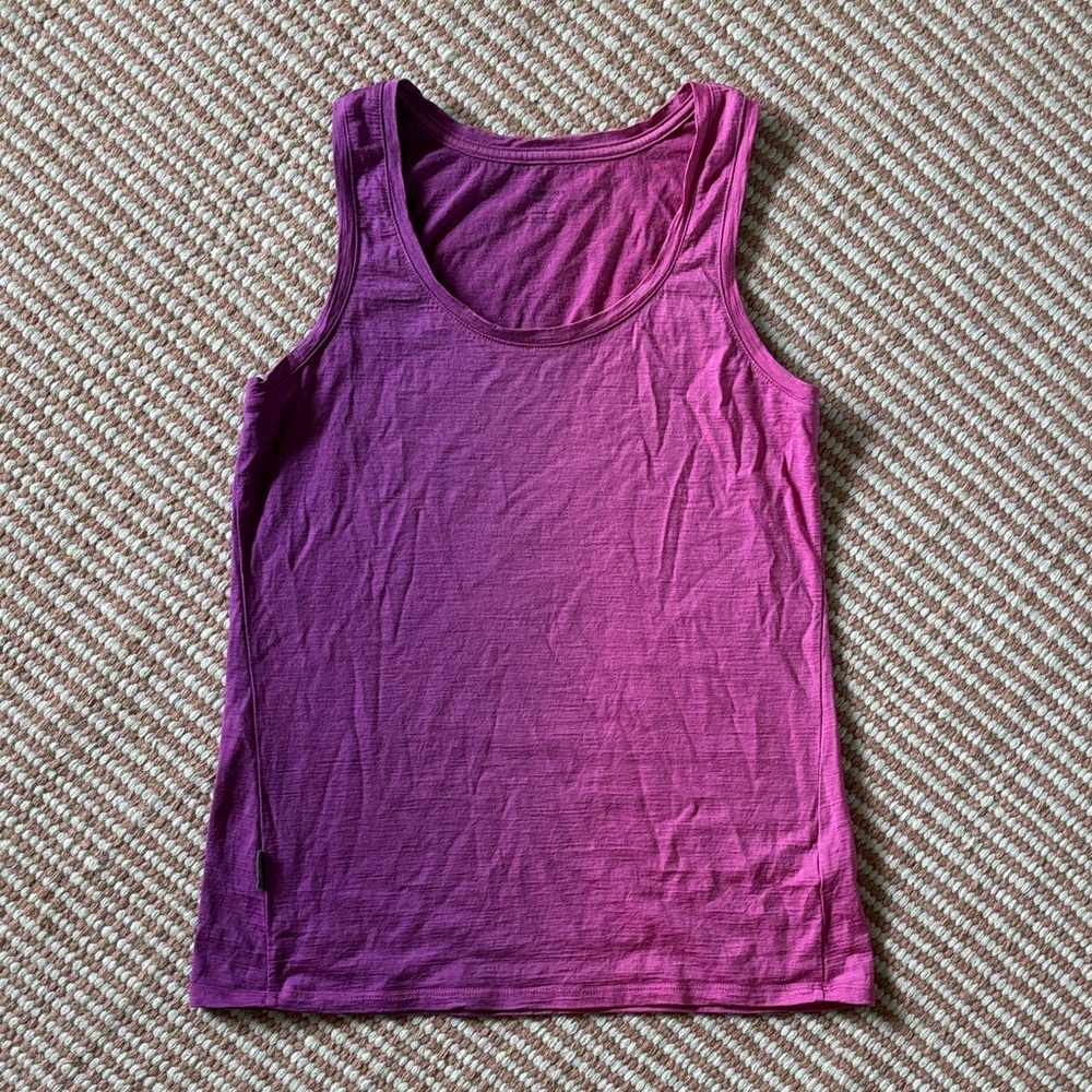 Icebreaker tank top